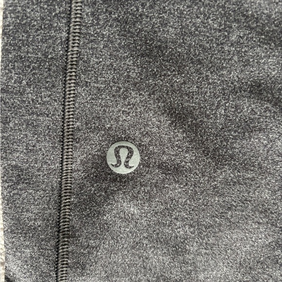 NWOT Lululemon Speed Up Tight 31" size 6 - Picture 14 of 14